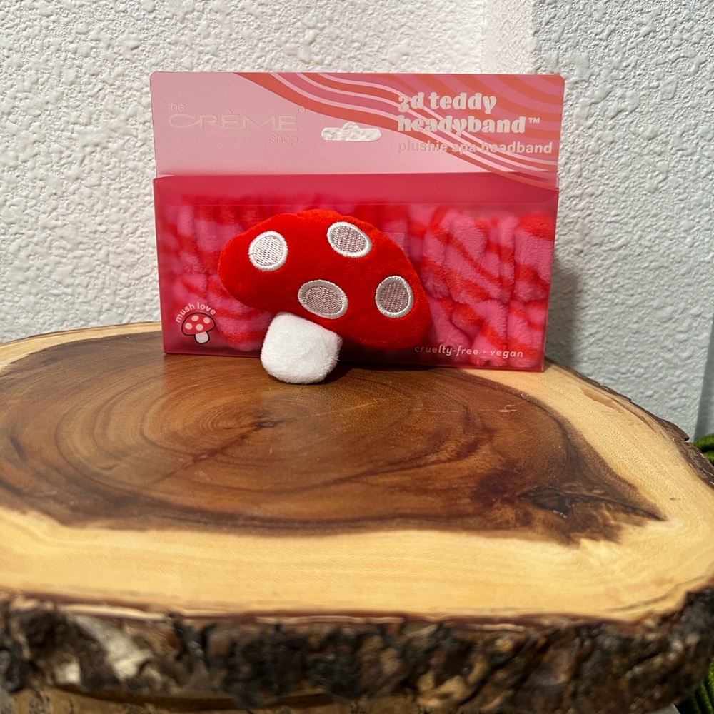 Creme Shop Mushroom Spa Headband - Picture 4 of 6